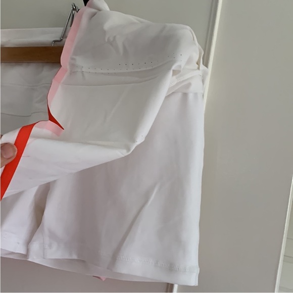 Nike white tennis skirt Dri fit, size Large. - Picture 9 of 10